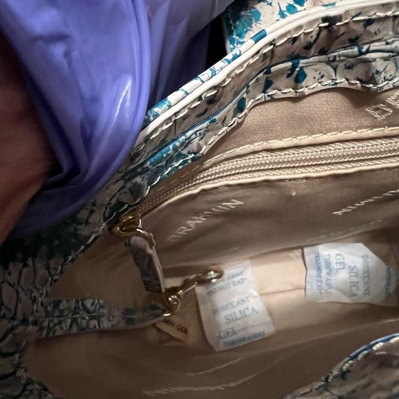 Brahmin Marley Crossbody W Dust Bag - Picture 8 of 12